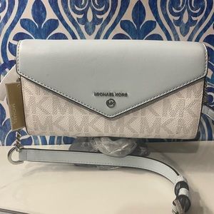 Michael Kors Crossbody Wallet